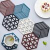 silicone insulation placement mats - heat-insulated silicone table mat - non-slip table mats- heat resistant pot holders - hexagon trivet silicone mats