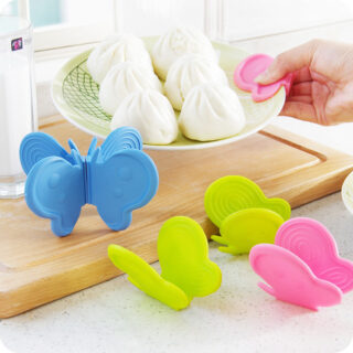 Butterfly Shape Kitchen Silicone Gloves - heat resistant pot gloves - butterfly pot gloves - cooking pinch grips - Butterfly Pot Holder Clips