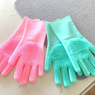 Silicone Gloves | Silicone Gloves Price in Pakistan | Gloves | Gloves with Scrubber | Reuseable Gloves | Kitchen Gloves | Multipurpose Gloves